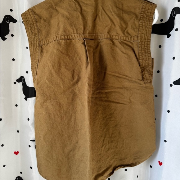 Banana Republic Tan Sleeveless Button Down Shirt - Picture 2 of 4